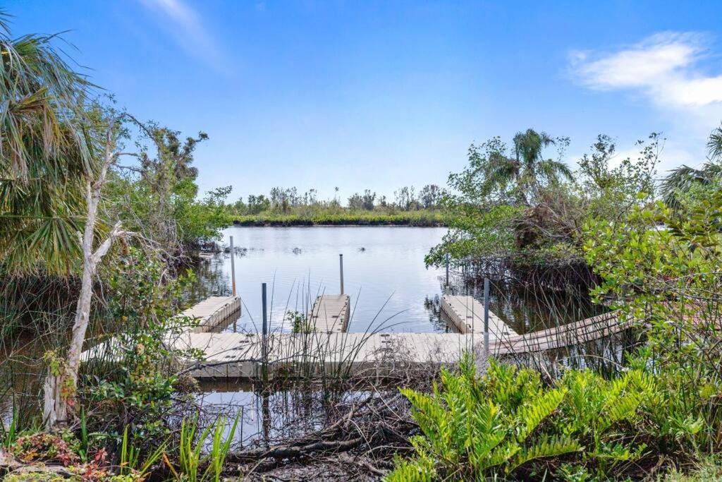 Beautiful Waterfront 1 Bedroom #4 Пунта Горда Екстериор снимка