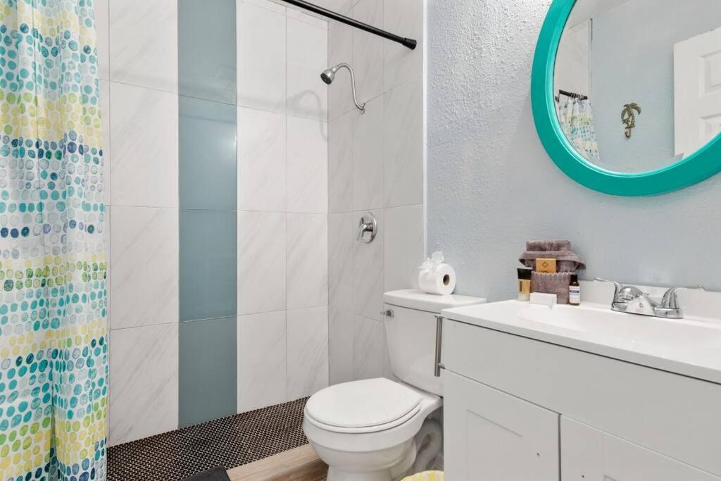 Beautiful Waterfront 1 Bedroom #4 Пунта Горда Екстериор снимка